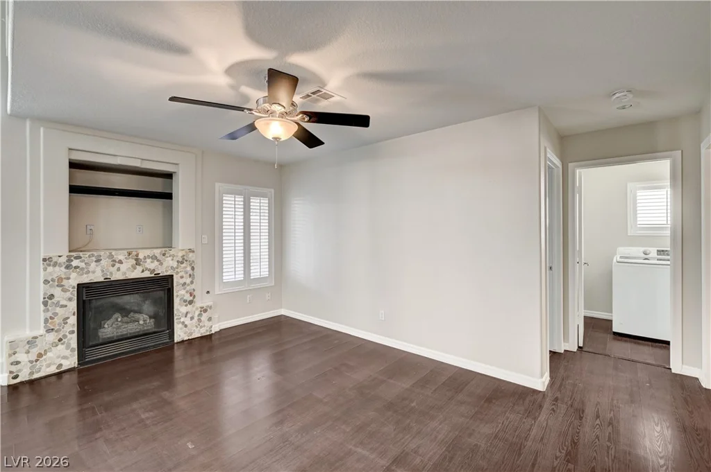 9179 Mangostone, Las Vegas, NV 89147