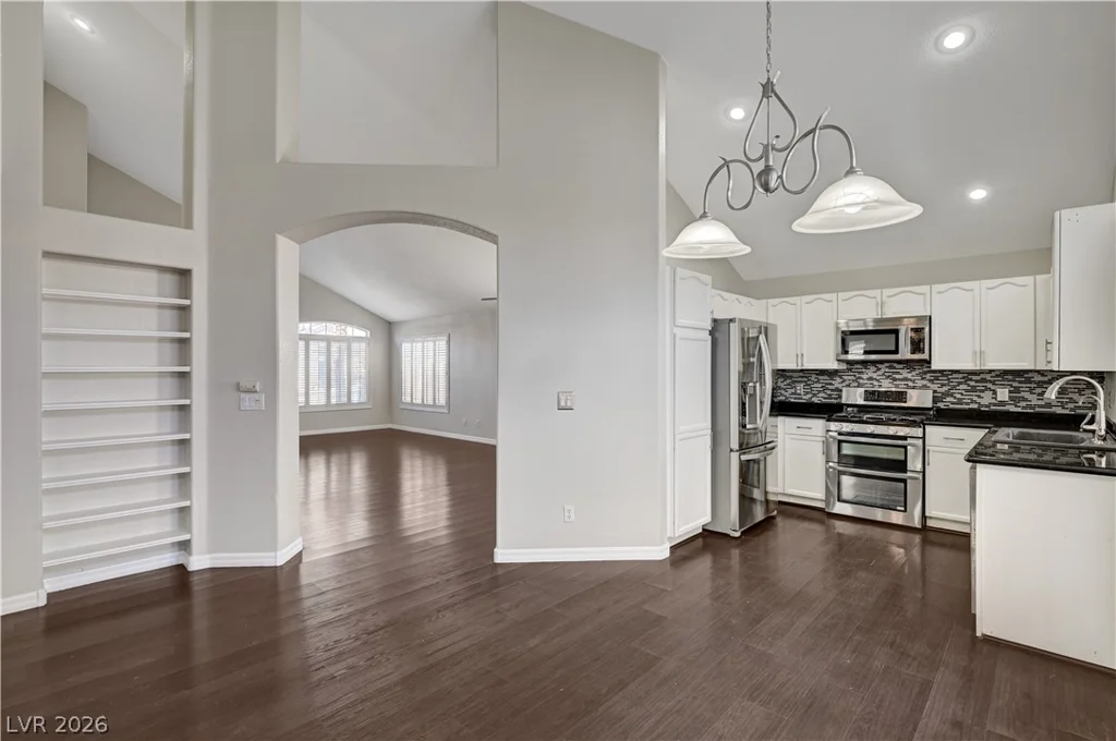 9179 Mangostone, Las Vegas, NV 89147