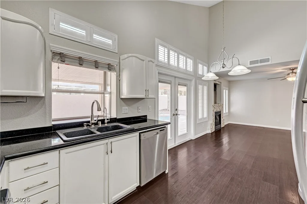 9179 Mangostone, Las Vegas, NV 89147