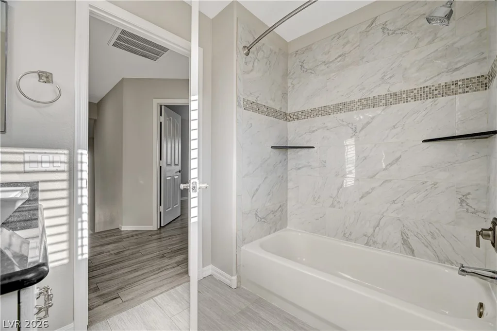 9179 Mangostone, Las Vegas, NV 89147