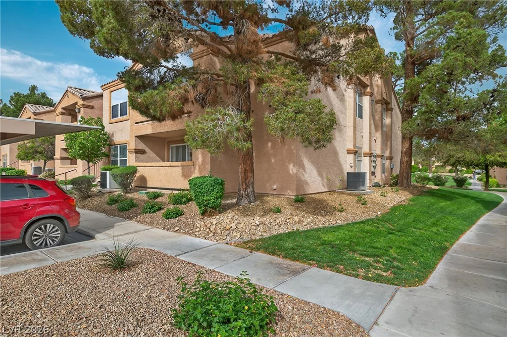 1150 Buffalo, Las Vegas, NV 89128