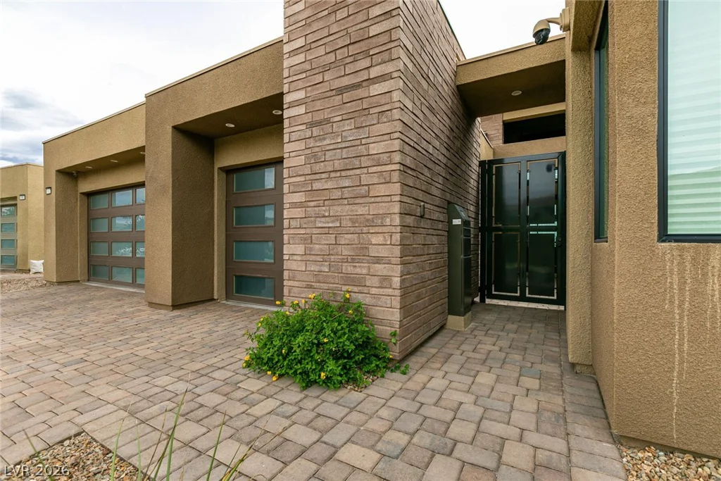 10807 White Clay, Las Vegas, NV 89135