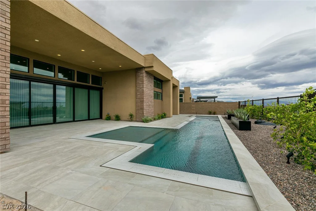 10807 White Clay, Las Vegas, NV 89135