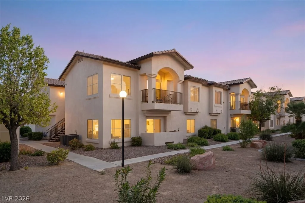 4941 Black Bear, Las Vegas, NV 89149