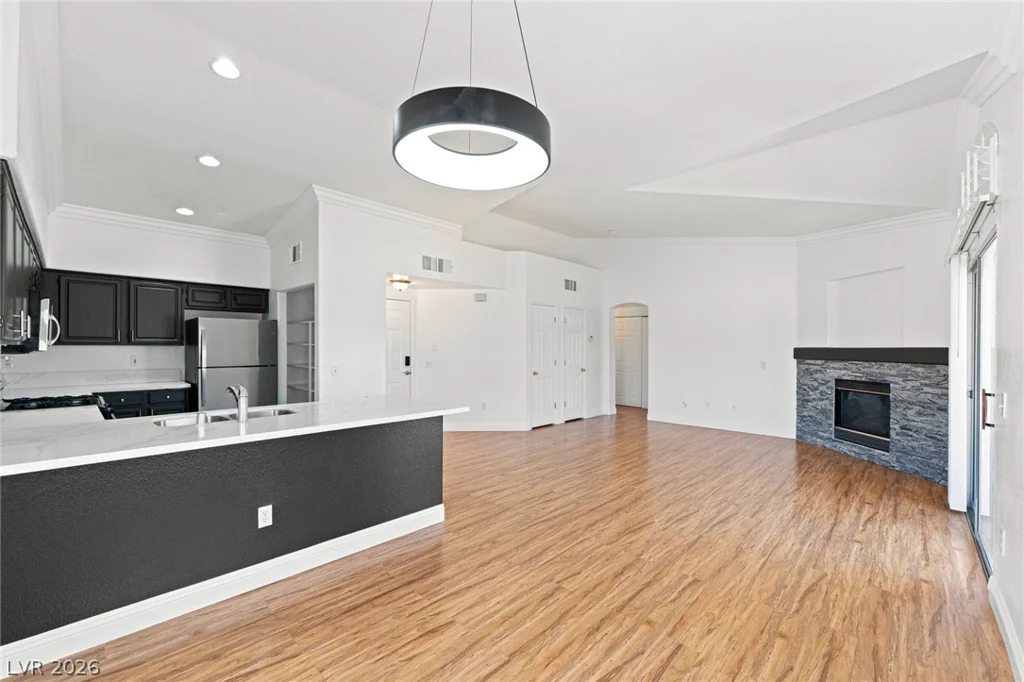4941 Black Bear, Las Vegas, NV 89149