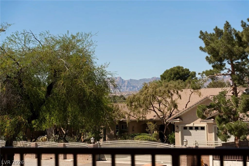 4941 Black Bear, Las Vegas, NV 89149