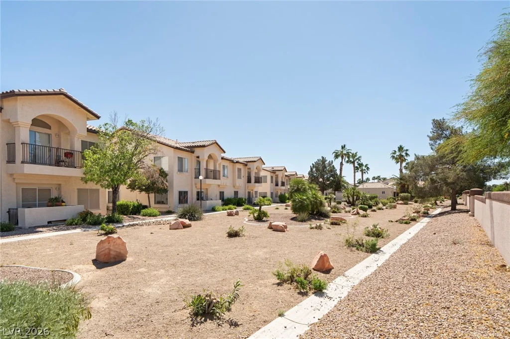 4941 Black Bear, Las Vegas, NV 89149