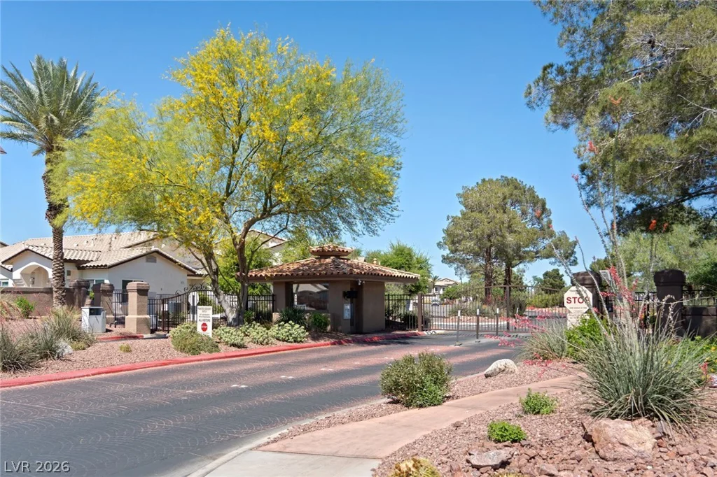4941 Black Bear, Las Vegas, NV 89149