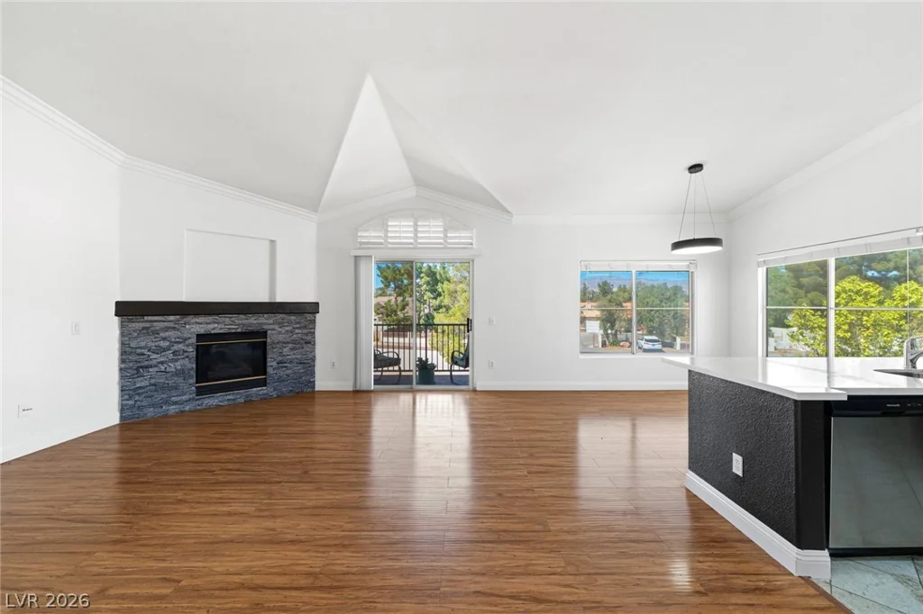 4941 Black Bear, Las Vegas, NV 89149