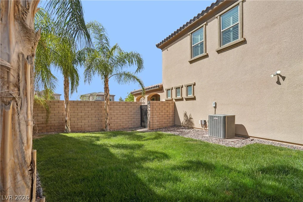 12244 Olivetta, Las Vegas, NV 89138