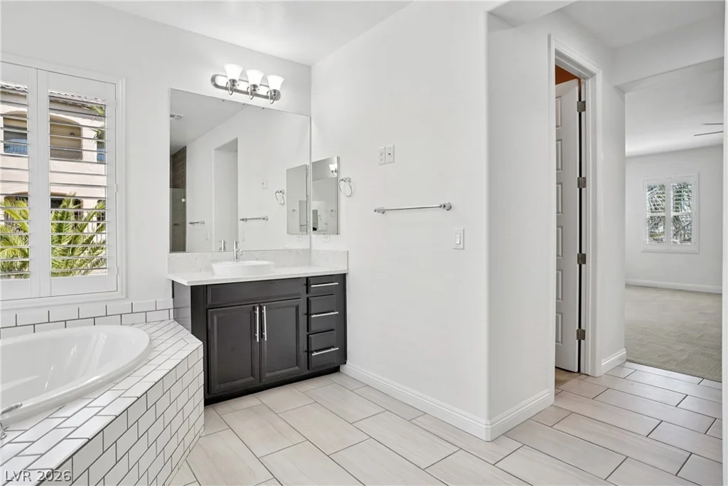 12244 Olivetta, Las Vegas, NV 89138