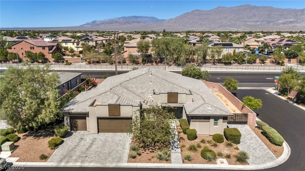 6312 Waking Moon, Las Vegas, NV 89131