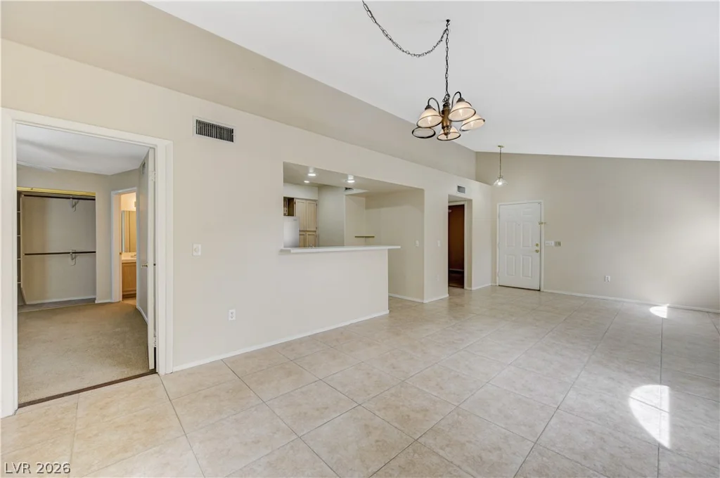 7950 Flamingo, Las Vegas, NV 89147