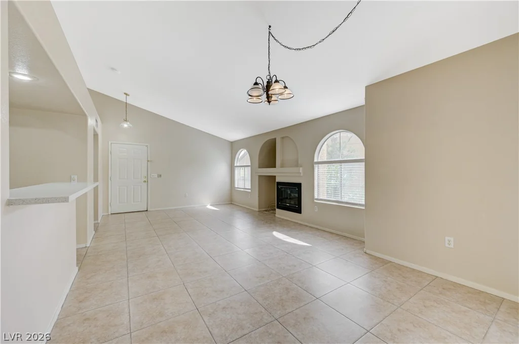 7950 Flamingo, Las Vegas, NV 89147
