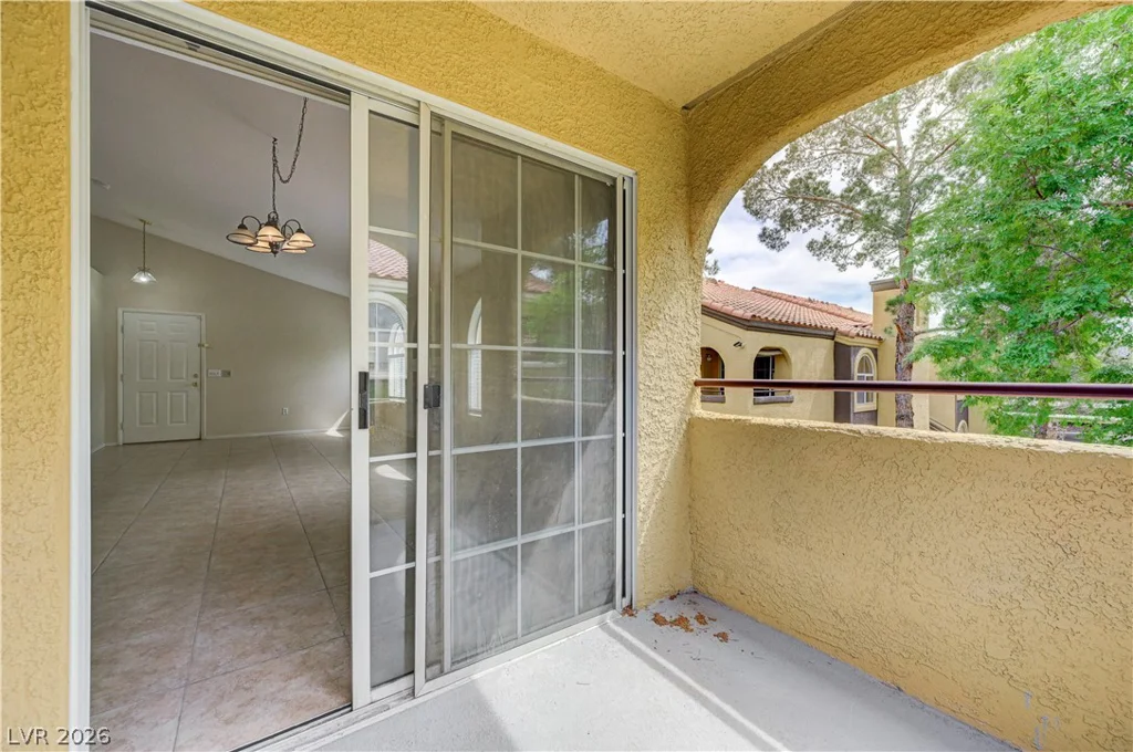 7950 Flamingo, Las Vegas, NV 89147