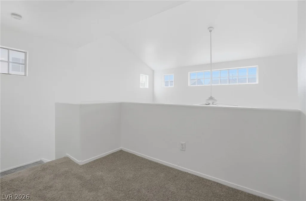 2033 Cary Grant, Las Vegas, NV 89142