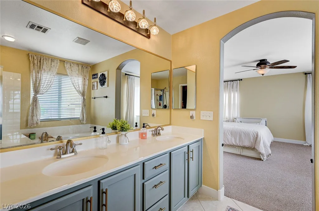 8755 Brilliant Star, Las Vegas, NV 89178