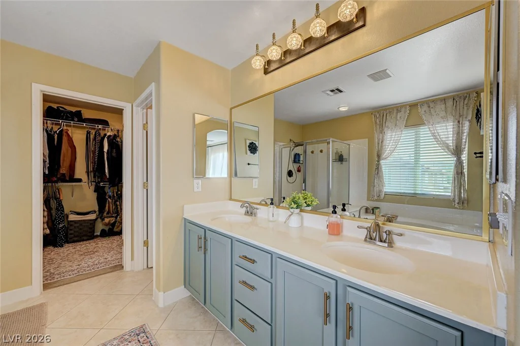 8755 Brilliant Star, Las Vegas, NV 89178