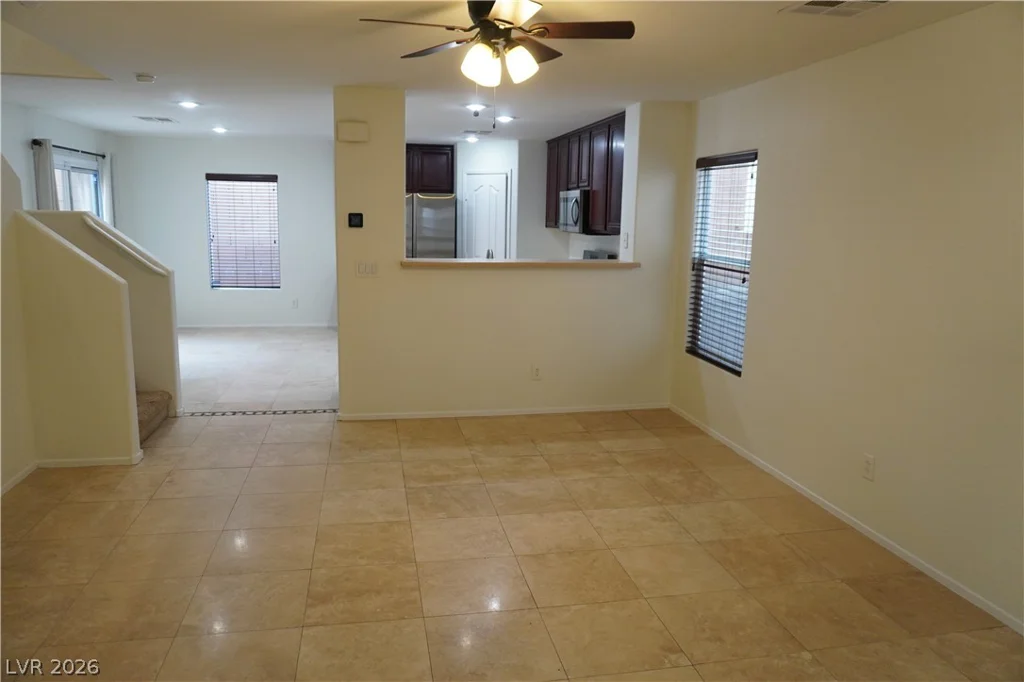 701 Saint Aidans, Las Vegas, NV 89178