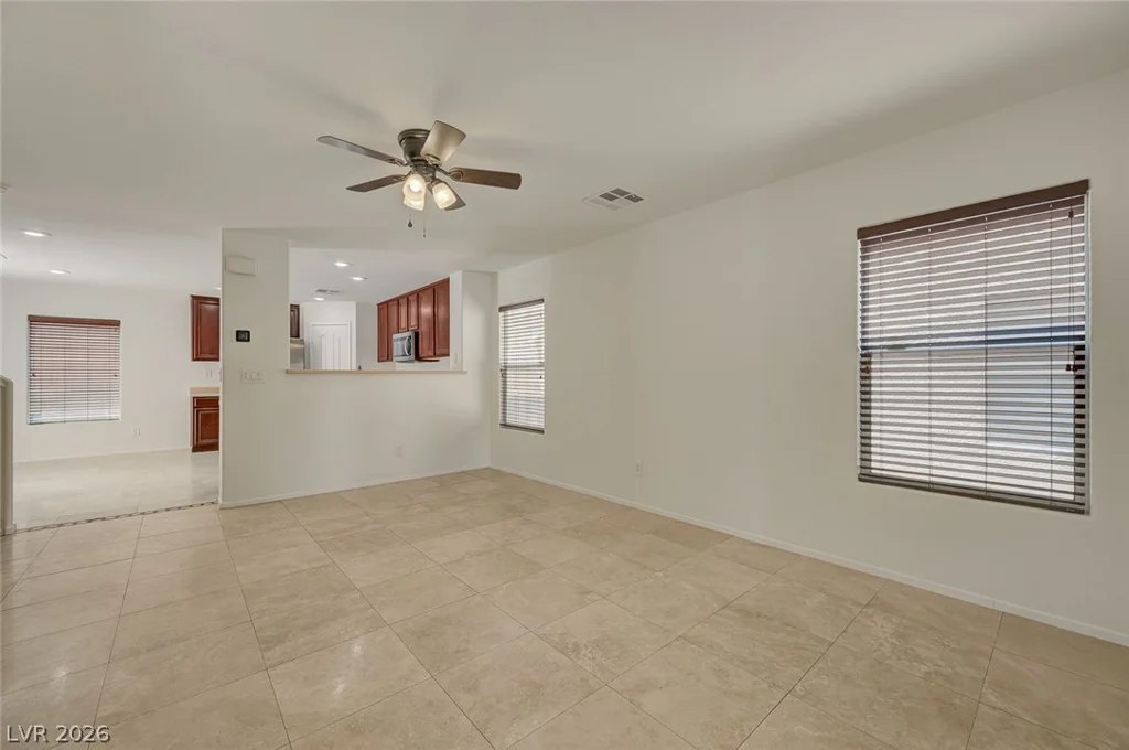 701 Saint Aidans, Las Vegas, NV 89178