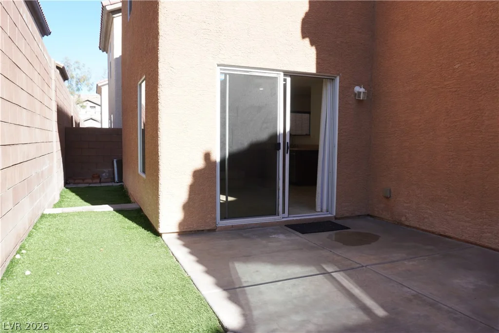 701 Saint Aidans, Las Vegas, NV 89178