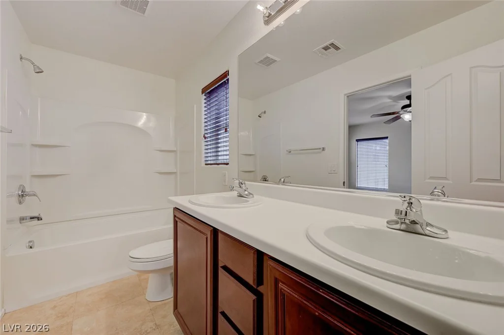 701 Saint Aidans, Las Vegas, NV 89178