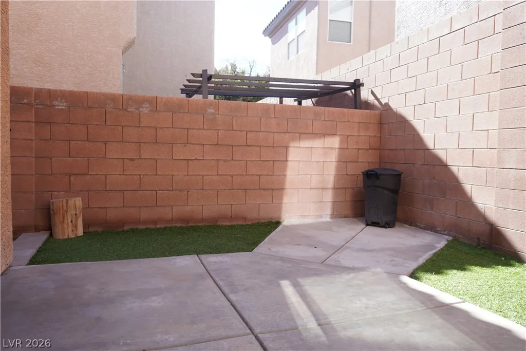 701 Saint Aidans, Las Vegas, NV 89178
