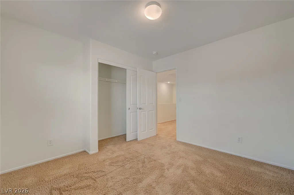 701 Saint Aidans, Las Vegas, NV 89178