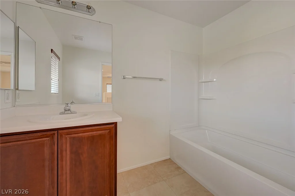 701 Saint Aidans, Las Vegas, NV 89178