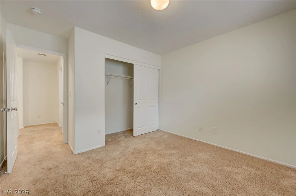 701 Saint Aidans, Las Vegas, NV 89178