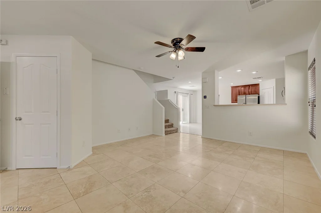 701 Saint Aidans, Las Vegas, NV 89178