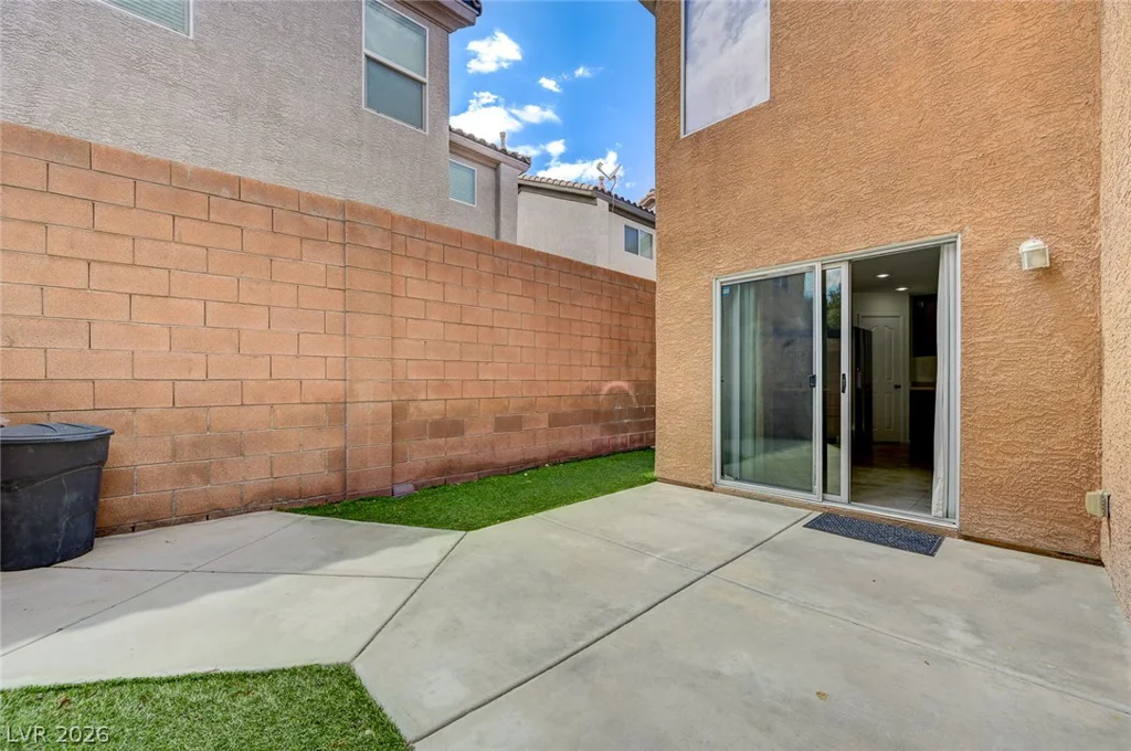 701 Saint Aidans, Las Vegas, NV 89178