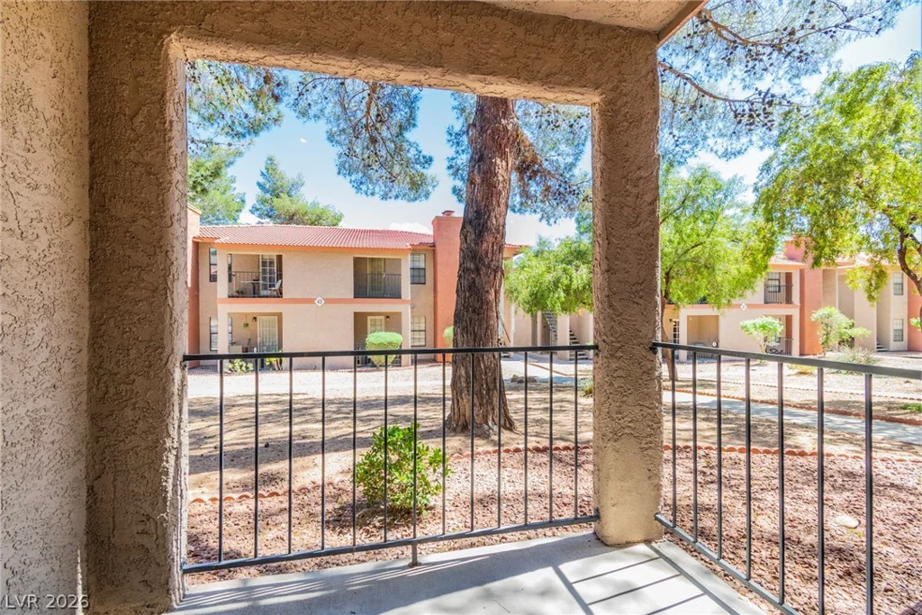 5576 Rochelle, Las Vegas, NV 89103