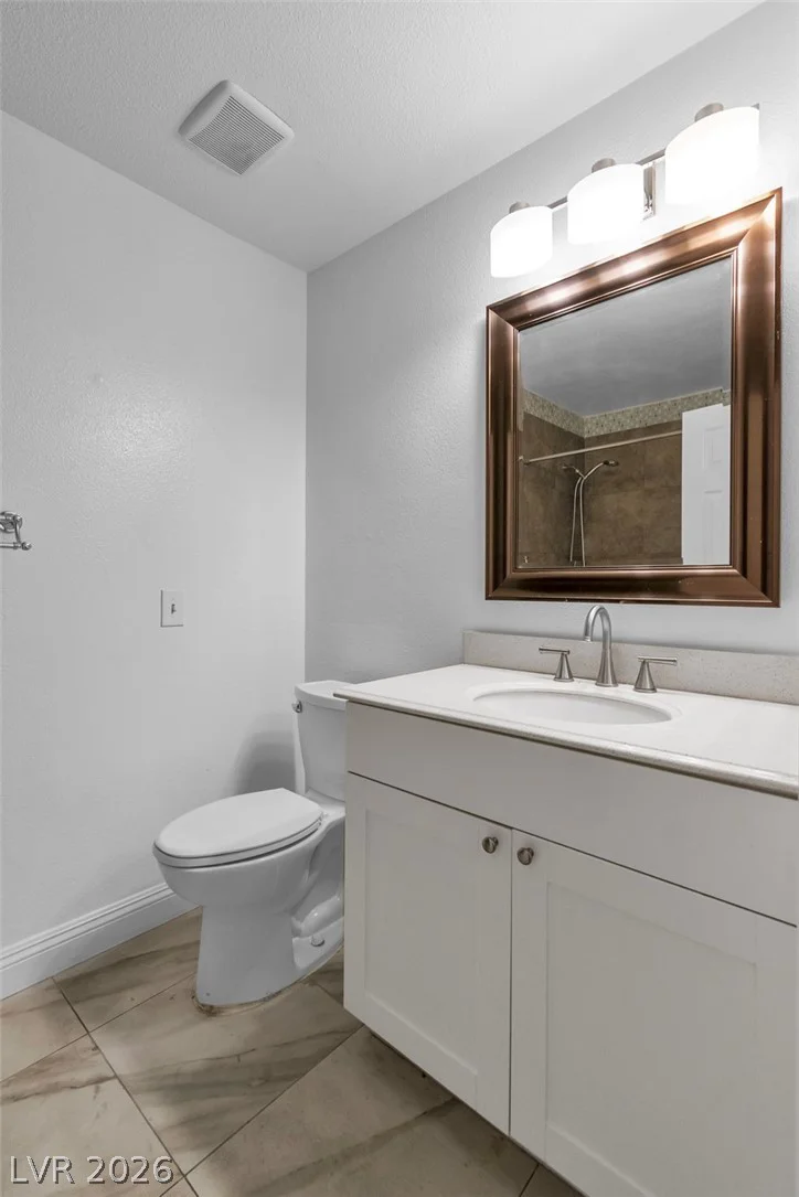 5576 Rochelle, Las Vegas, NV 89103