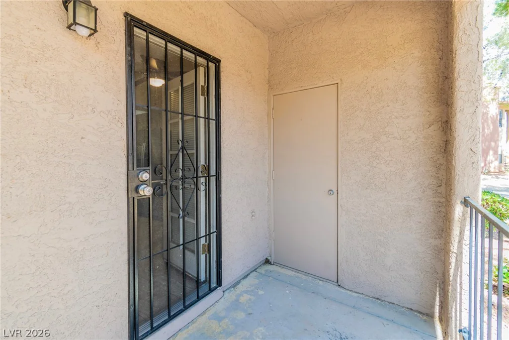 5576 Rochelle, Las Vegas, NV 89103