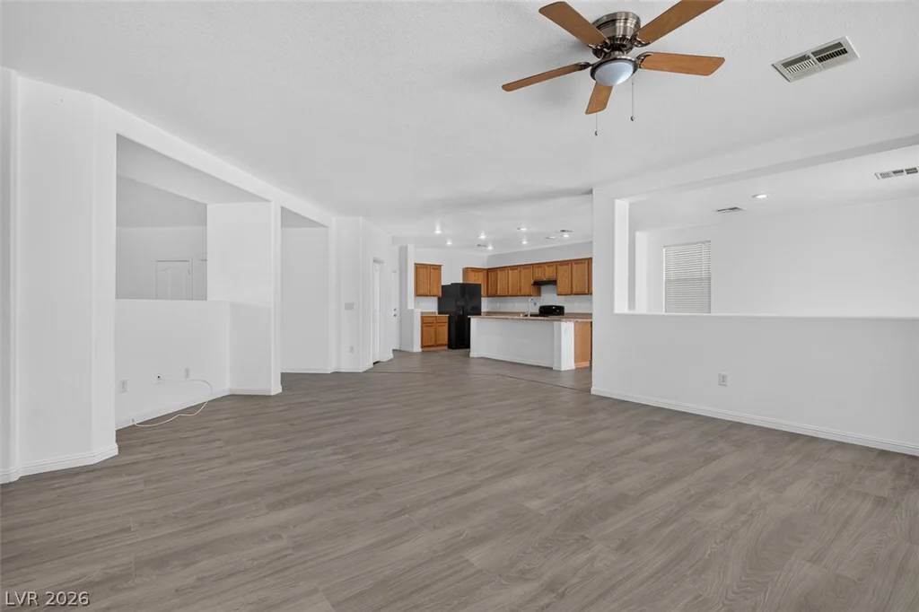 304 Raptors View, North Las Vegas, NV 89031
