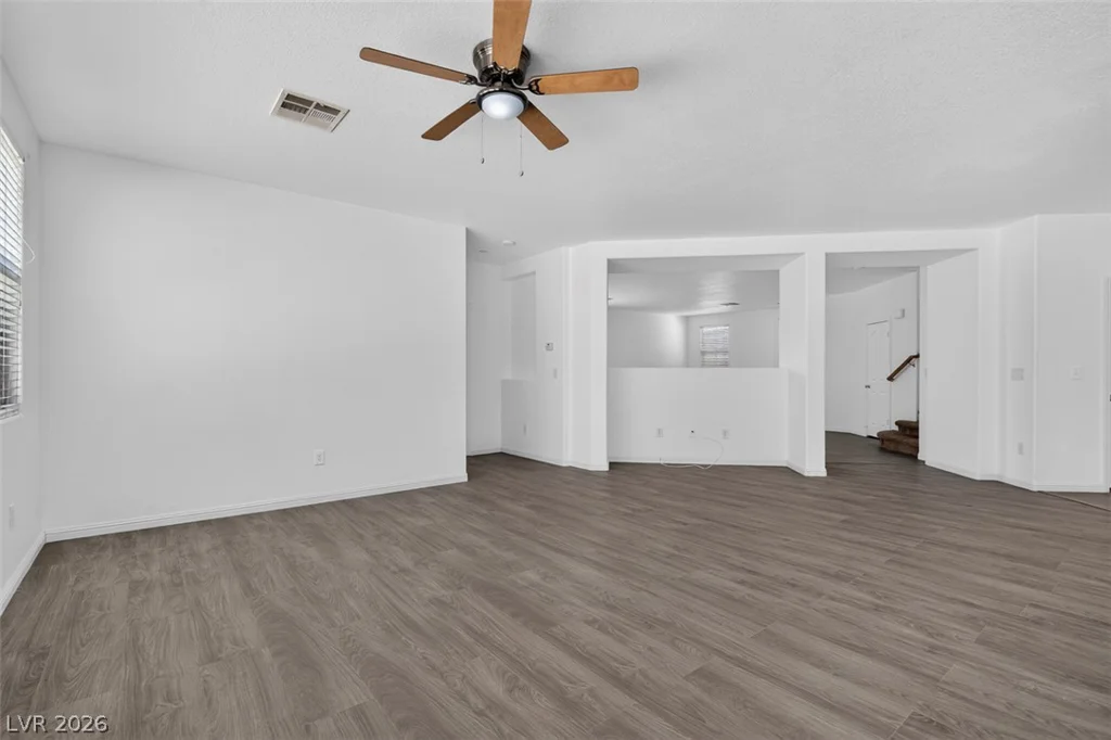 304 Raptors View, North Las Vegas, NV 89031