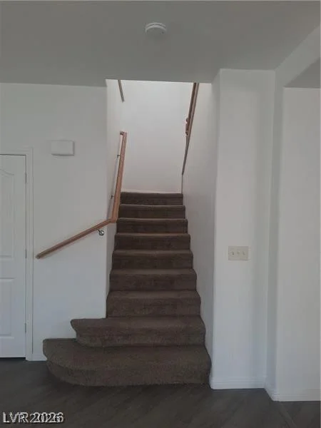 304 Raptors View, North Las Vegas, NV 89031