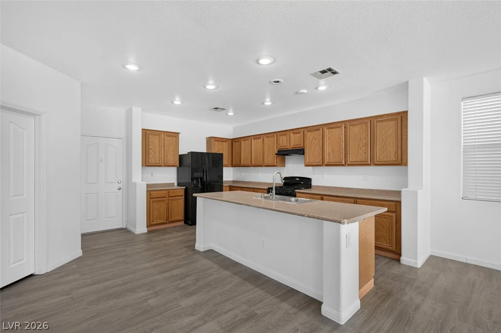 304 Raptors View, North Las Vegas, NV 89031