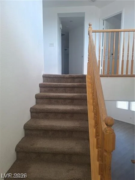 304 Raptors View, North Las Vegas, NV 89031