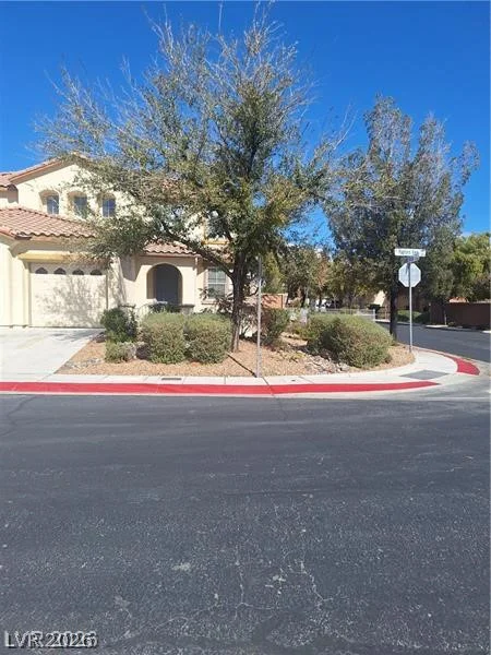 304 Raptors View, North Las Vegas, NV 89031