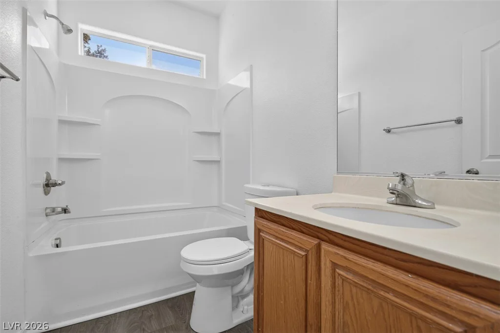 304 Raptors View, North Las Vegas, NV 89031