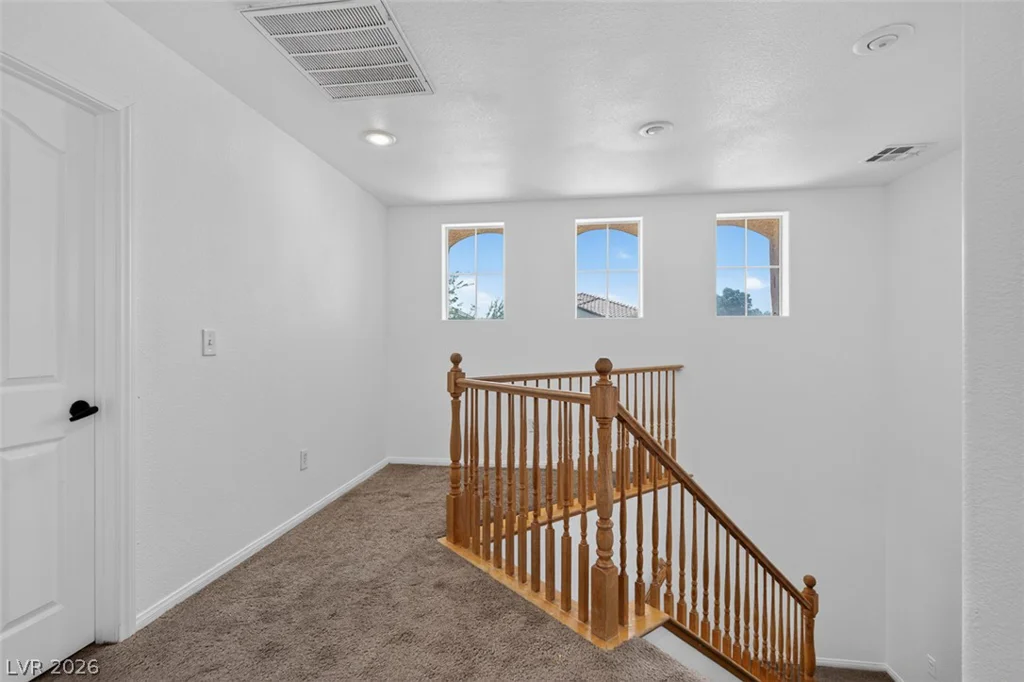 304 Raptors View, North Las Vegas, NV 89031