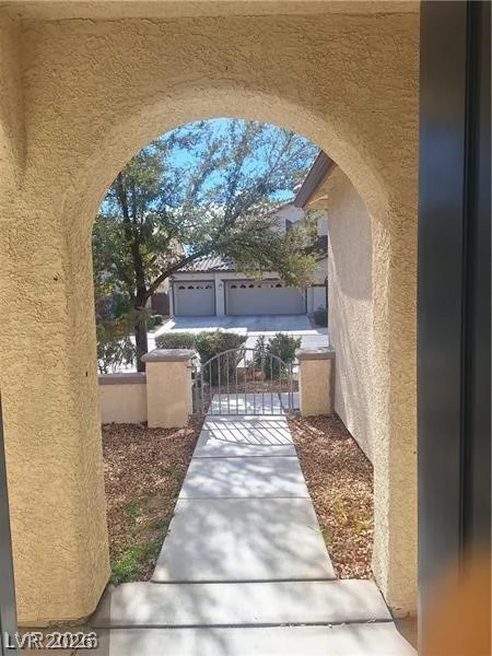 304 Raptors View, North Las Vegas, NV 89031