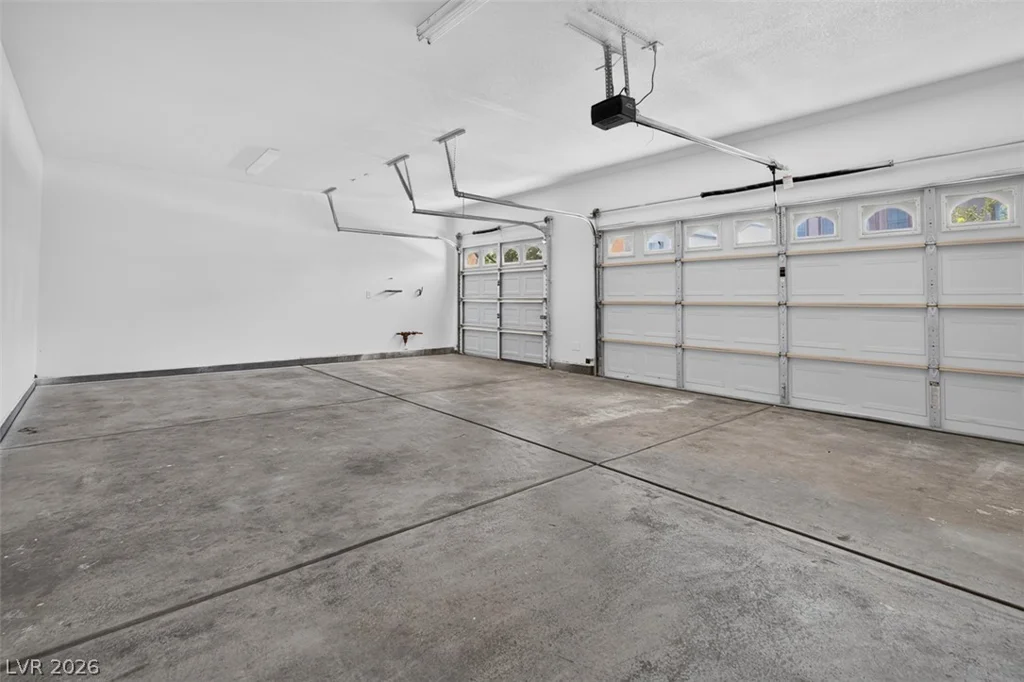 304 Raptors View, North Las Vegas, NV 89031