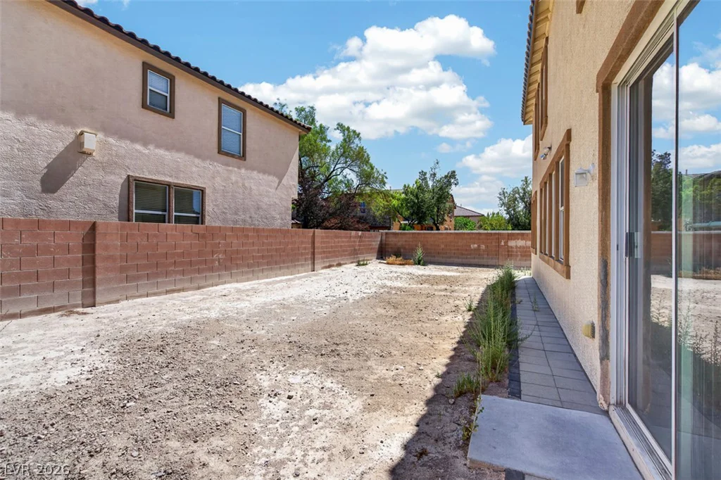304 Raptors View, North Las Vegas, NV 89031
