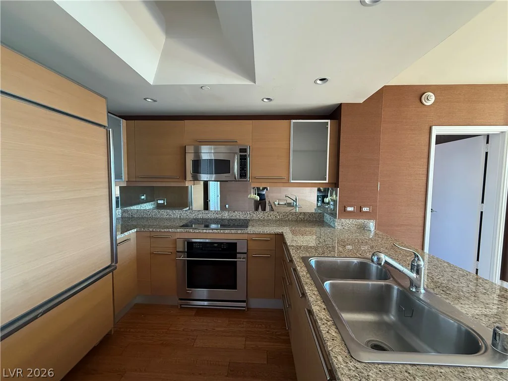 322 Karen, Las Vegas, NV 89109