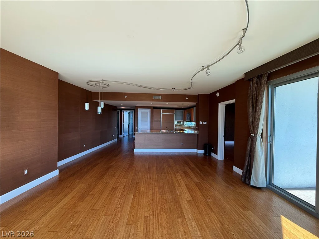 322 Karen, Las Vegas, NV 89109