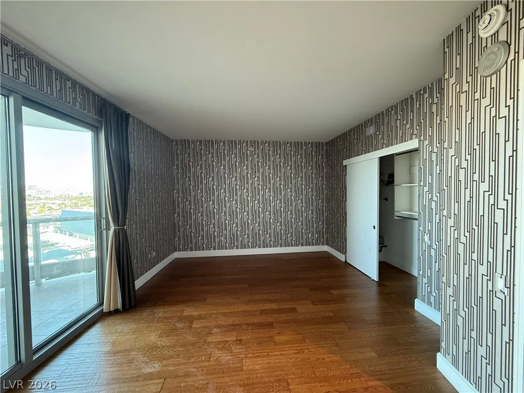322 Karen, Las Vegas, NV 89109