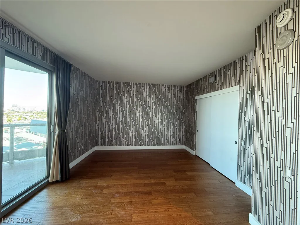 322 Karen, Las Vegas, NV 89109